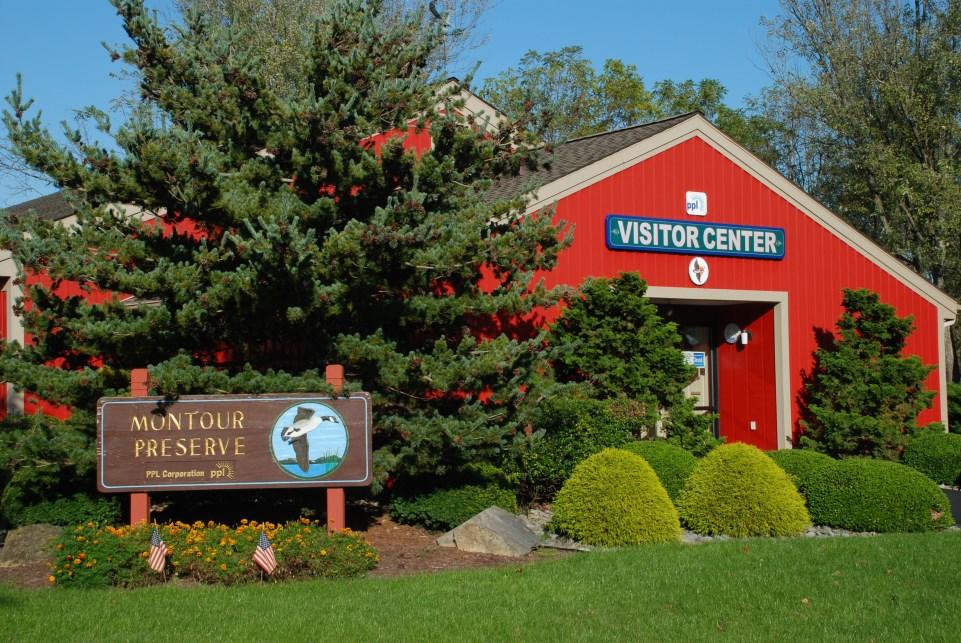 P A G E 6 Visitors Center Hours Montour Preserve Visitors Center is open 8:00am 4:00pm Monday Saturday from mid-february through mid-december.