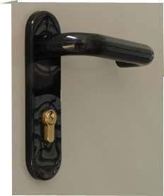 EI2 DOORS The handle provided as a standard is the M1 model black colour.