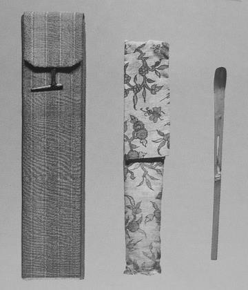2014, pl. 117 (top), p. 126. Fig. 2: Sarasa satchels for tea caddies, 17th-18th century A.D.