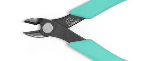Shears & Tweezers for the Electronics of the Shears: Easy scissor cutting action. Reinforced steel cutting edge. Ergonomic grip covered with non-slip vinyl foam.