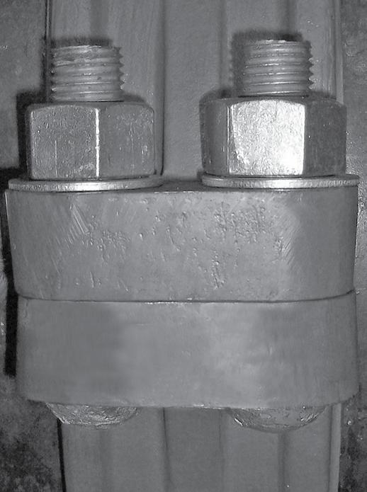WARNING Nuts must be tightened evenly until both conditions of metalto-metal bolt pad contact AND the specified torque value are achieved.