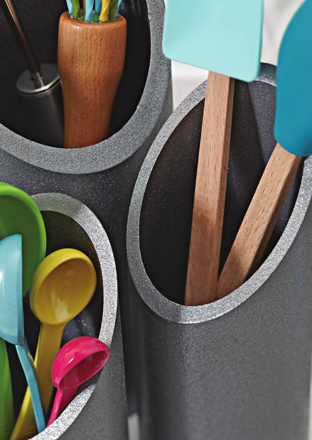 pipe dreams Turn inexpensive PVC pipe into totally tubular organizers and artwork.