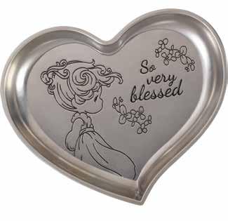 Heart-Shaped Trinket Dish Material: Zinc Alloy Size: 3.75"H x 3.75"W 172431 60/Ctn.