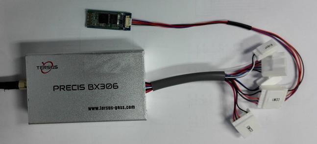 1) Connect a BT120 to COM1 of the BX306 enclosure. 2) Connect COM2 of the BX306 to a laptop. 3) Connect an antenna to the BX306, and power on it.