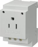 089 Socket outlets acc. to CEI 23-50 With hinged lid 230 1 2.5 } 5TE 802 1 1 027 0.