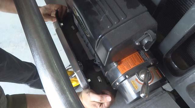 STEP 15 : - LINE UP THE HOLES IN THE WINCH WITH THE