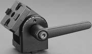 Extrusions/Fasteners Hinged Support Bracket with Handle These adjustable hinges may be mounted at the end or the side of 40mm profiles and are generally used for two purposes.