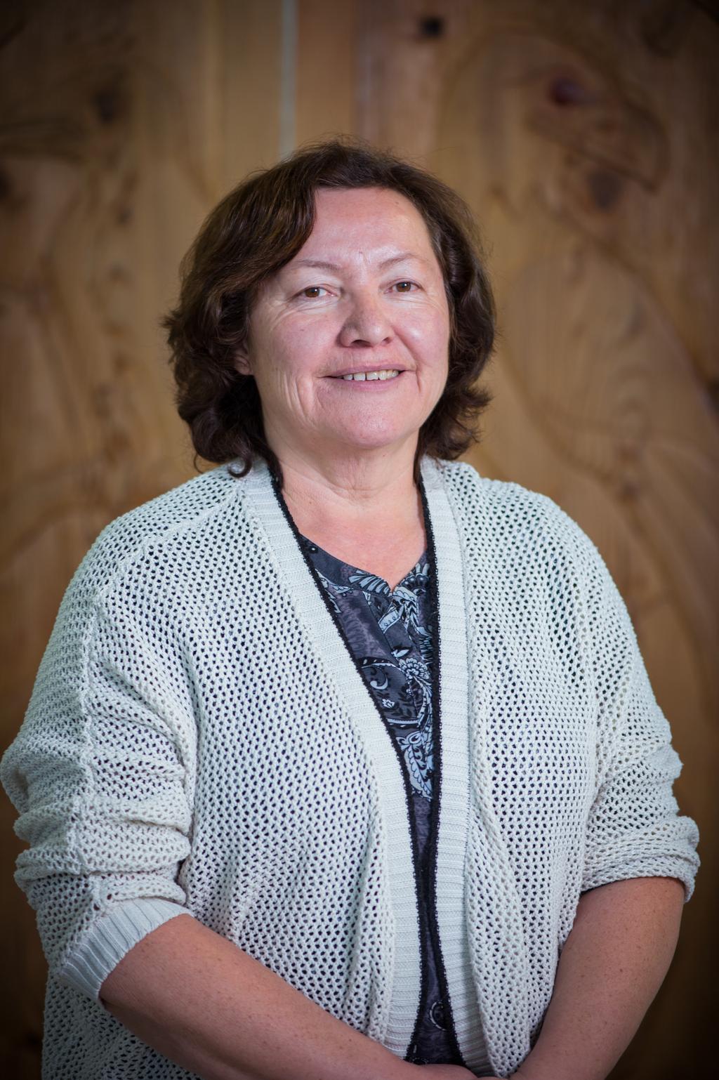 Saskatchewan. She has been with the Indian Teacher Education Program (ITEP) at the University of Saskatchewan since 1998 and is currently the program s Associate Director.