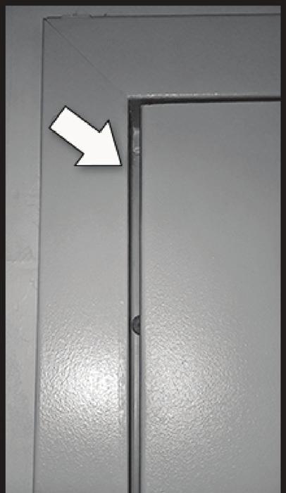 In these cases, the listings and installation instructions of fire-rated continuous hinges (and doors) are in accordance with the fire door test to which they were subjected.