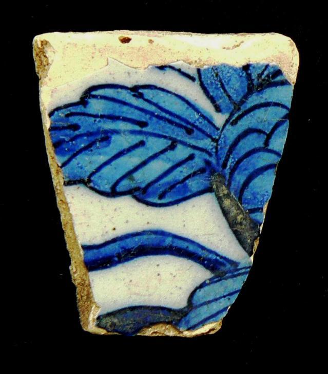 To-date this is the only piece of Portuguese tin-glazed earthenware identified from a Scottish Archaeological excavation.