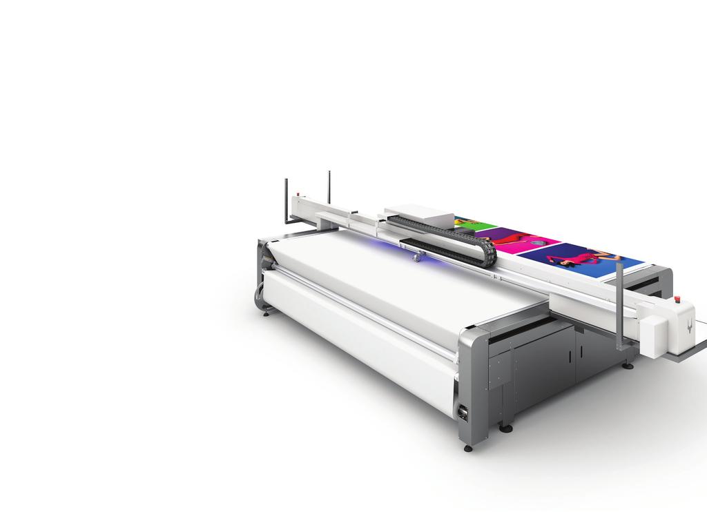 A well-designed, stable roller system conveys the material across the printing table and winds it up cleanly on the other side.