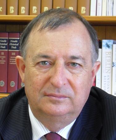 Judge Davidson is the liaison judge for jury trials in Wellington, is convener of the judicial District Courts Jury Trial Committee and was a member of the Rules Committee Criminal Procedure Rules