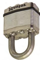 locking shackle Stainless steel body resists