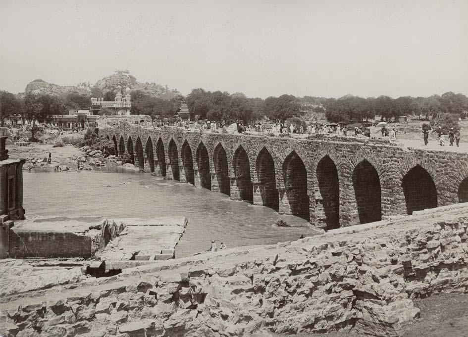 8 PUPLICK & CO., W. R. Hyderabad. Old Bridge. Hyderabad, ca. 1908-1909.