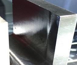 Irregular helix fl utes allow surfaces to be fi nished with excellent quality.
