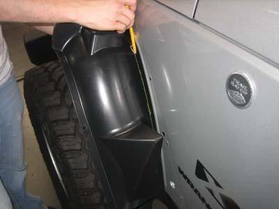 Thoroughly clean the exposed metal fender with a damp cloth and dry. 6710 N CATLIN AVE.