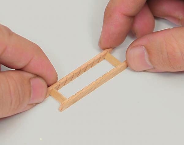 f Cut the 1 x 4-mm wooden strips into 12-mm