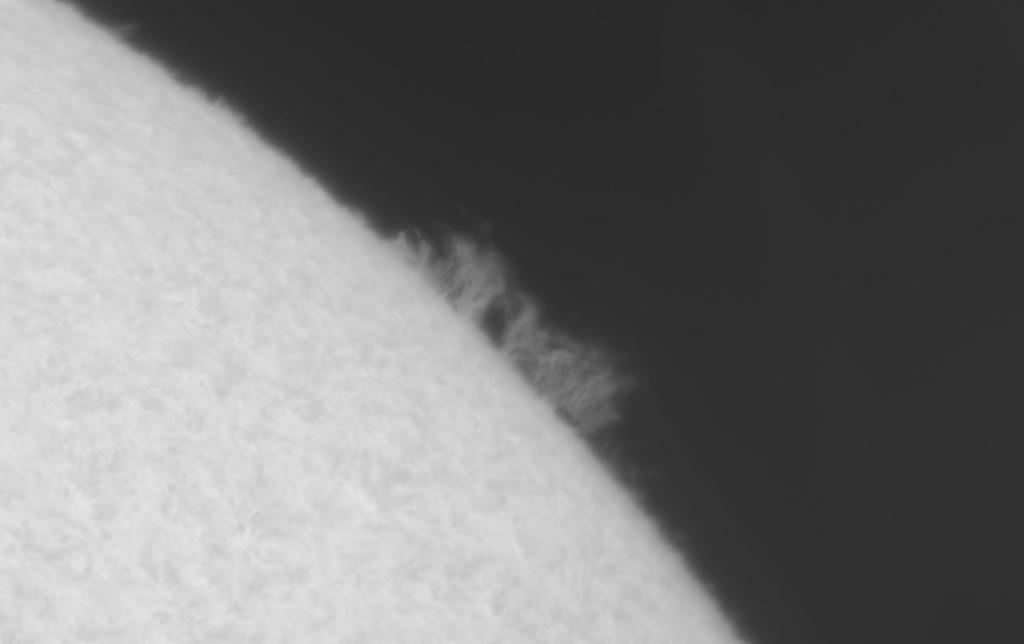 Camera Characteristics Faint solar prominence Sony IMX174 Sensor- Dynamic