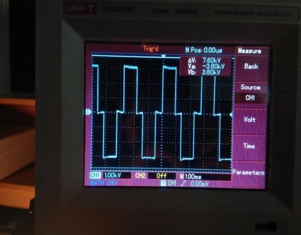 4.2 CASE 2 (400 Hz) The desired frequency is fed to the arduino through the keypad feature and the oscilloscope displays the required frequency that is converted with help of 6 pulse driver circuitry