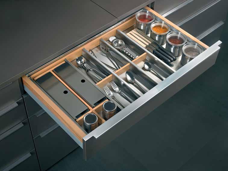 Cutlery Organisers SS Elite Wooden Cutlery Organiser More Steel Less Wood This amazing cutlery organiser is a dream-come-true for every discerning cook.