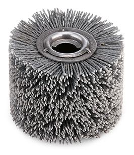 Best effects are achieved on stainless steel. 25.624 Nylon brushes 00 Ø x 70 S 80 Impregnated with sanding grits.