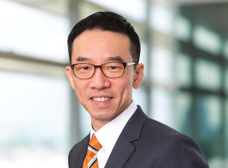 3 billion to a global company with total assets under management of more than S$46 billion. From 2003 to 2011, Mr Hiew was concurrently Senior Managing Director (Special Projects) of Temasek Holdings.