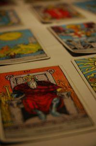 Chapter 3: What Are the Meanings of the Pages in Tarot? Synopsis Believers use Tarot cards to predict the future as well as to gain insight about the current events.