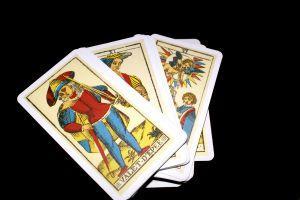 Chapter 1: Introduction Synopsis When people hear Tarot card readings, they always foresee a woman in a robe and a deck of cards in front of them.