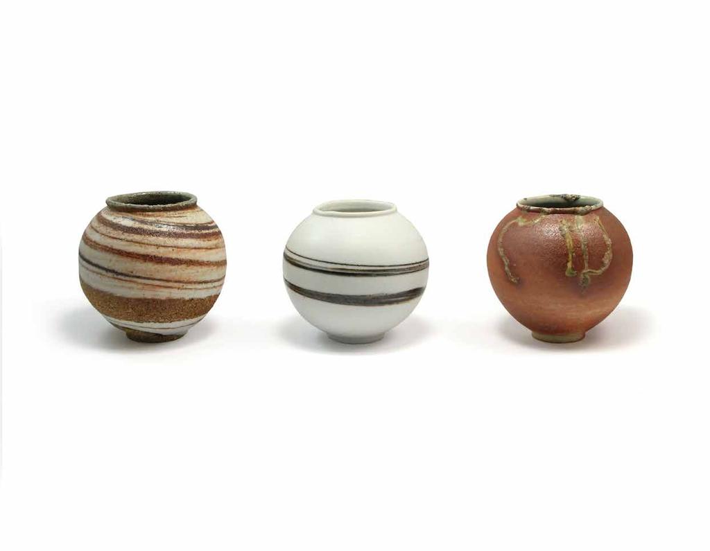 Miniature Moon Jars, 2016 clay,