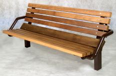 PRODUCT DETAILS Camberley seat with back The Camberley seat consists of timber seat slats bolted onto mild steel seat legs with integral tubular armrests.