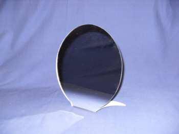M8020 - Oval Counter Top Mirror $7.