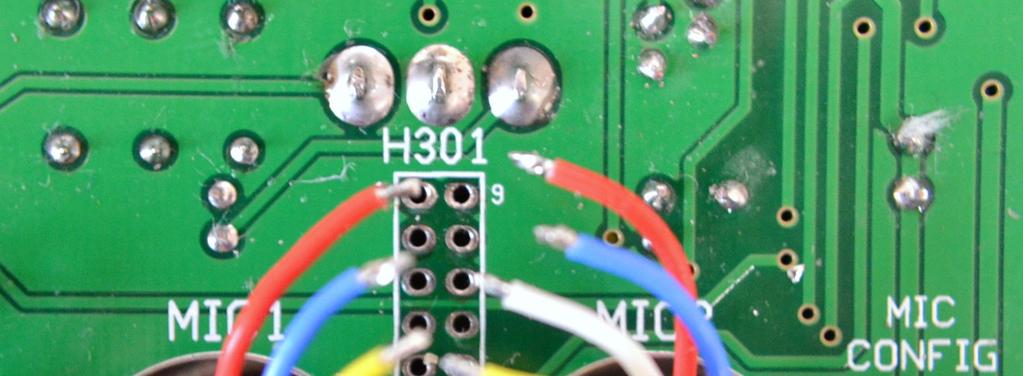 5 -Make sure the LED leads protruding from the PCB aren t bent. Straighten them if necessary. -Set the PCB down on your workbench with the toggle handles facing up.