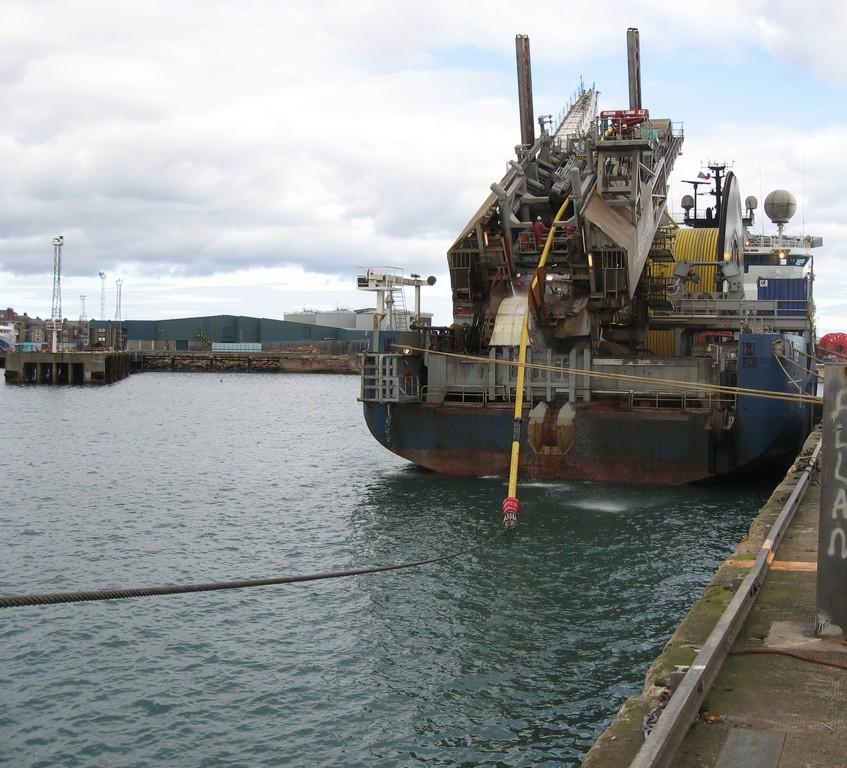 SAL Flowline Offloading Vessel Setup Seven