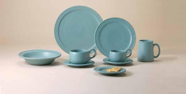 NewLine Same Bennington quality, different shapes Dinnerware the unique cup and saucer, the gracefully sculpted flat rim on each plate inspired by David Gil s favorite bowl design.
