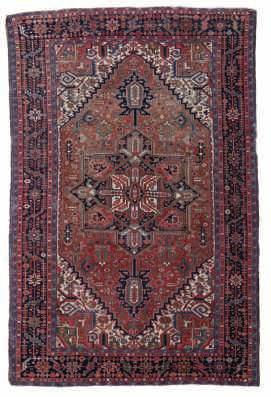 signed, 213 x 326 cm 600-1000 Oriental rug with
