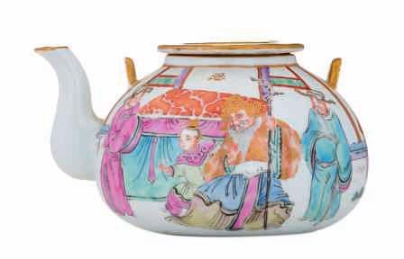 LOT 81 LOT 82 LOT 83 A Chinese famille rose vase, decorated with bats and scrolling lotus, with