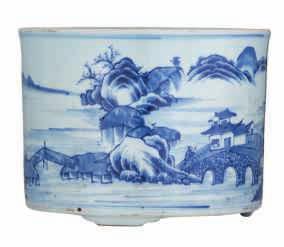 - ø 30 cm 600-1000 A Chinese polychrome charger, decorated with billy goats in a river