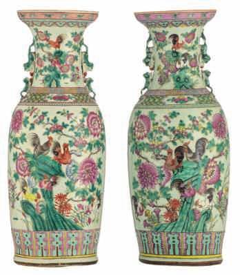 about 1900, H 60 cm 600-800 A fine Chinese famille rose vase, overall