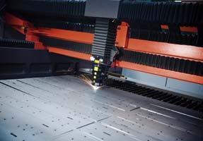 n With a nominal pressing force of 400 tons, multiple hydraulic trimming presses ensure perfect component shape with