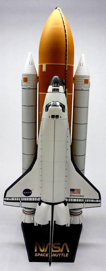 Right On Replicas, LLC Step-by-Step Review 20141020* Space Shuttle with Fuel Tank and Boosters 1:72 Scale Monogram Model Kit #85-5089 Review (Part 1 of 2) Background: The United States Space