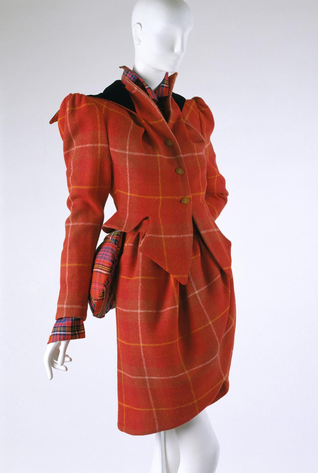SECTION 2 DESIGN STUDIES (continued) Suit designed by Vivienne Westwood (1994) Materials: wool, cotton and leather. 12.