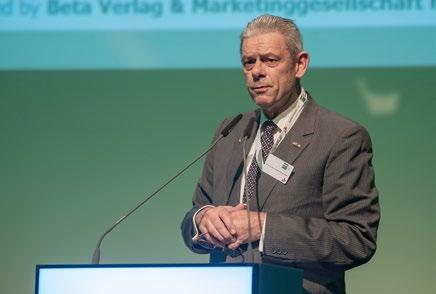 Jens Baas, Chairman of the Board of the Techniker Krankenkasse, Jürgen Zurheide, journalist and