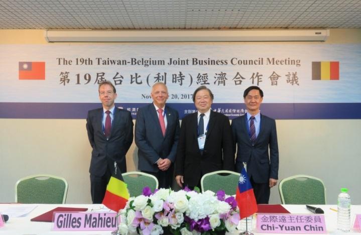 (Left to Right) Mr. Rik Van Droogenbroeck, Director, Belgian Office Taipei; Mr. Gilles Mahieu, Governor, Walloon Brabant Province, Belgium; Mr.