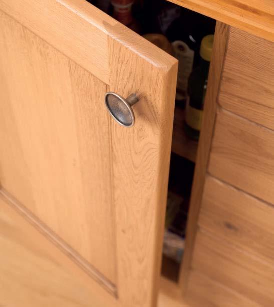 Traditional (Sanded) Traditional (Lacquered) Traditional Our cabinet doors are constructed from the highest quality solid European oak.