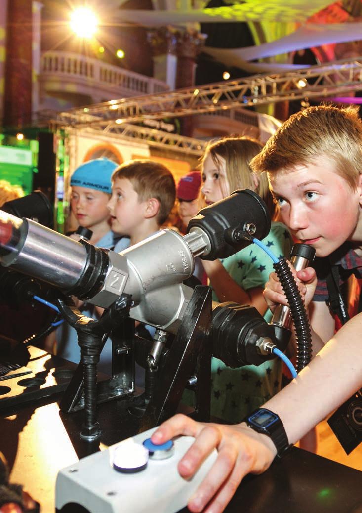 Interactive Engagement Cheltenham Science Festival is renowned for its interactive areas and its beating heart is the Discover Zone for schools and families.