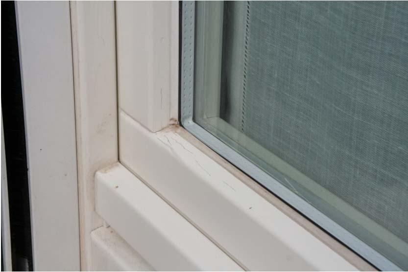 Maintenance of painted windows in bad conditions Type of maintenance: Refinishing 1.
