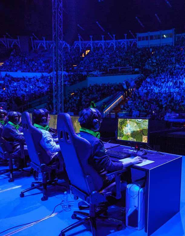 3:05 AVERAGE WEEKLY HOURS SPENT ON ESPORTS As esports gathers momentum by drawing in a wider audience, the time an average fan spends weekly on esports has declined slightly.