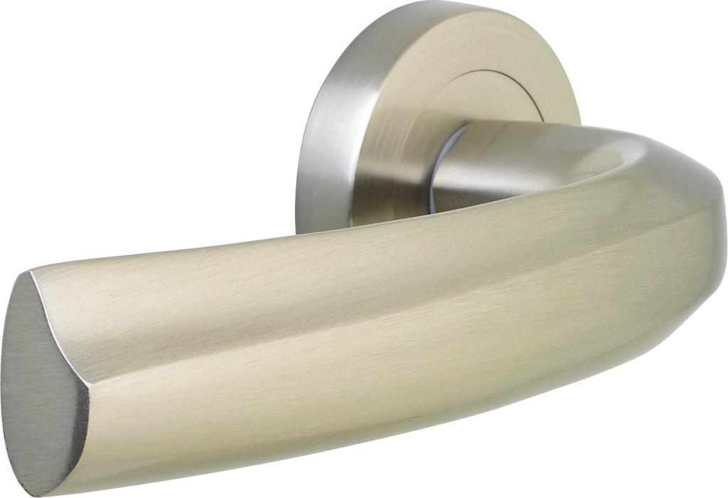 With a solid brass forged body, Casoria is available in the variation of polished chrome if