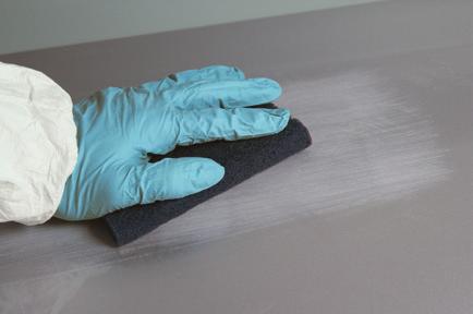 Vlies abrasive on the base of neylon fibre saturated with synthetic rubber. Aluminum oxide and silicon carbide are used as abrasive minerals.
