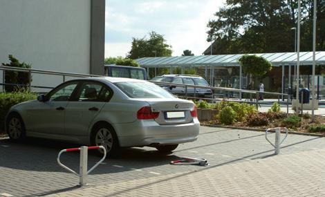 Car-park barriers, 500 mm above ground Car-park barrier, foldable above ground 500 mm